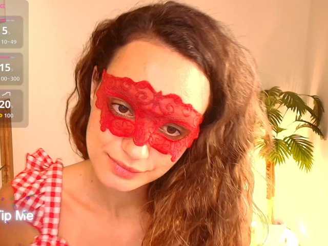 Becky-Apples, live now on BongaCams