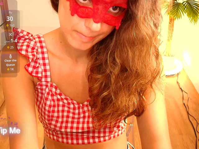Becky-Apples, live now on BongaCams
