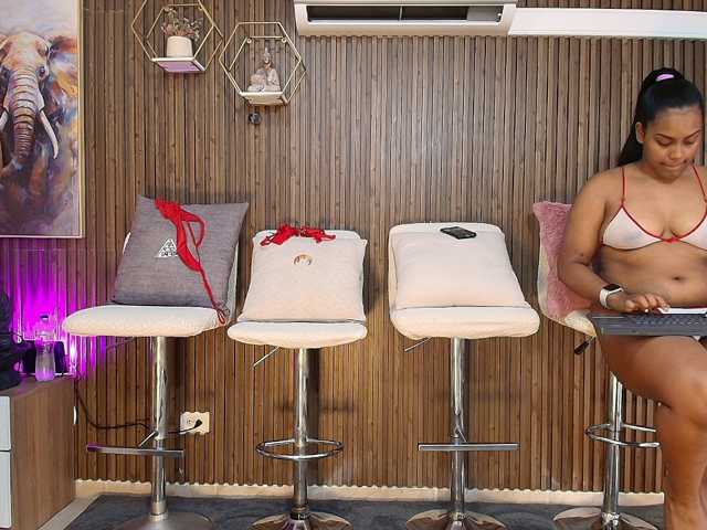 Fetishcouples33 live cam on BongaCams