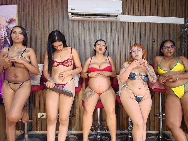 Fetishcouples33 live cam on BongaCams