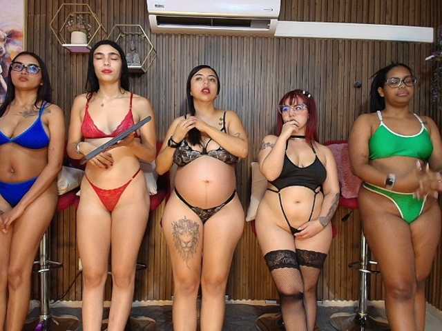 Fetishcouples33 live cam on BongaCams