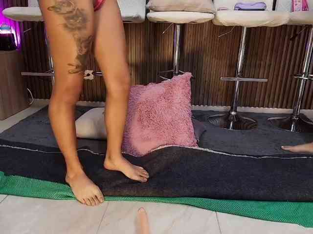 Fetishcouples33 webcam