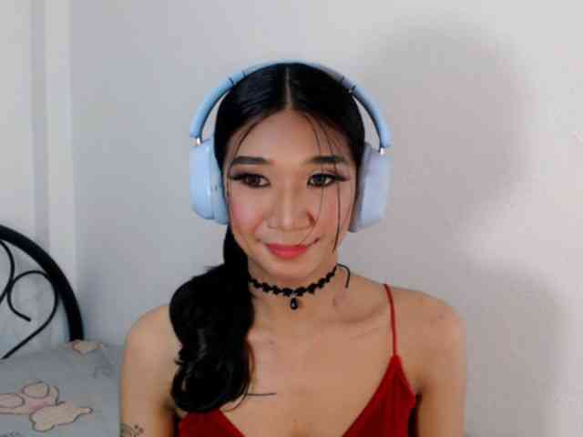 BERBURAKA-1 Live Webcam on BongaCams