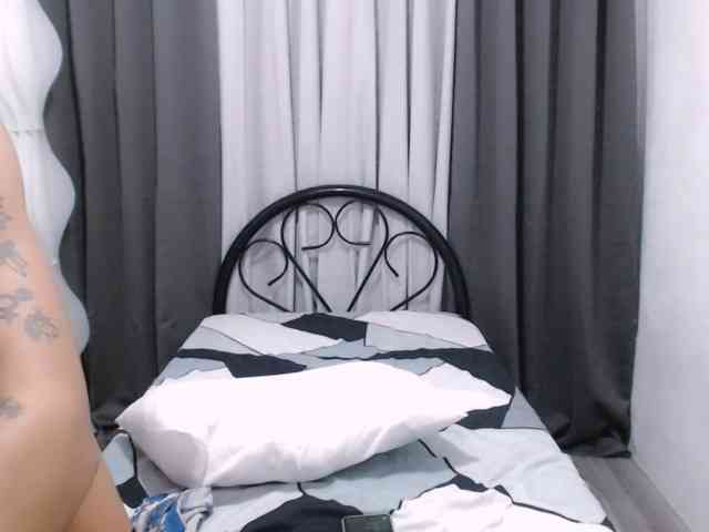 BERBURAKA-1 Sex Cam Show