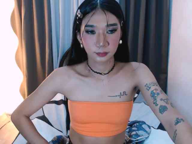 BERBURAKA-1 Sex Cam Show