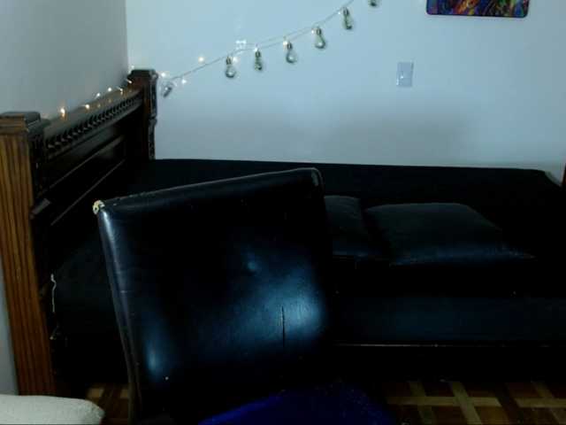 lucifer-17 live webcam show
