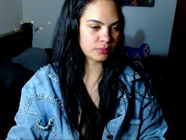 lucifer-17 live cam on BongaCams