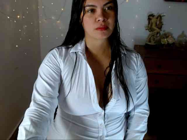 Modella: lucifer-17