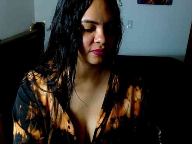 Modella: lucifer-17
