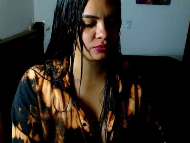 Modella: lucifer-17