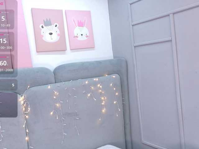 ZaharaFox2 live cam on BongaCams