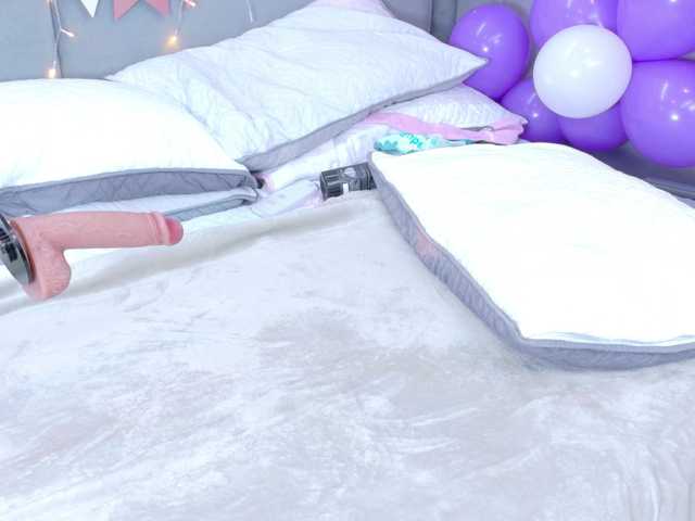 ZaharaFox2 live cam on BongaCams