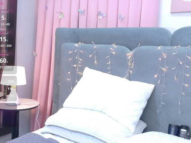 ZaharaFox2 live cam on BongaCams