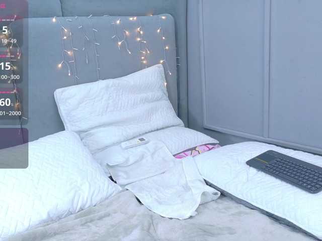 ZaharaFox2 live cam on BongaCams