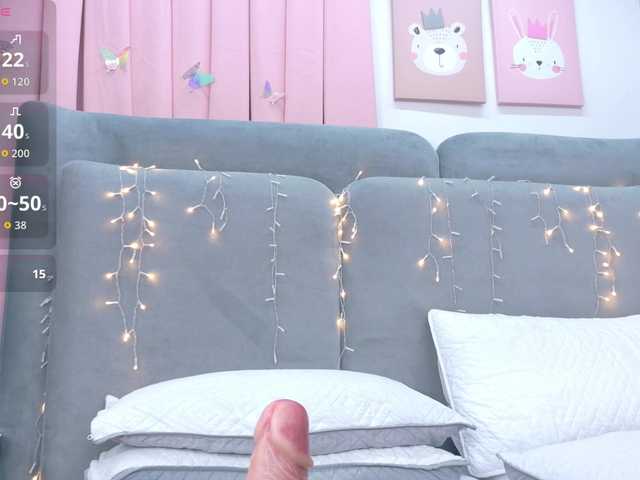 ZaharaFox2 live cam on BongaCams