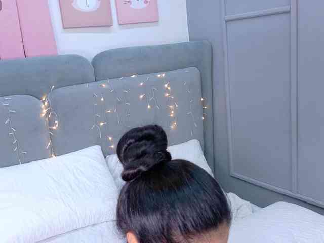ZaharaFox2 webcam