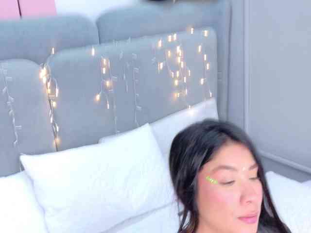 ZaharaFox2 webcam