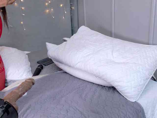 ZaharaFox2 webcam