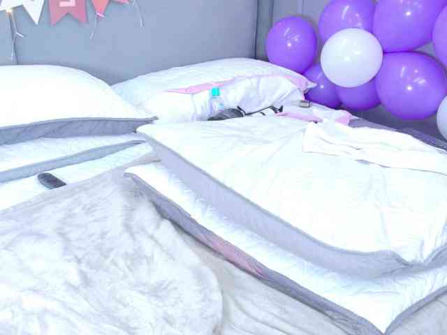 ZaharaFox2 webcam