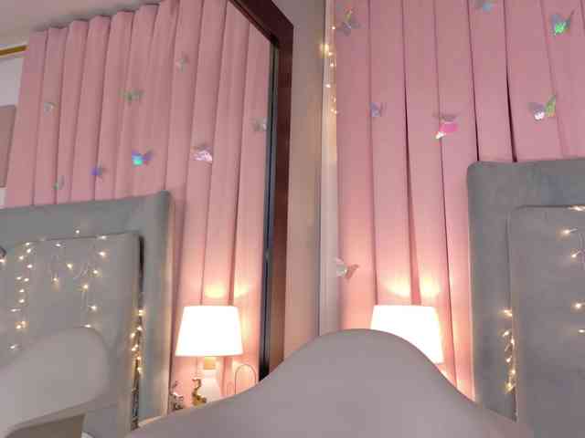 ZaharaFox2 webcam