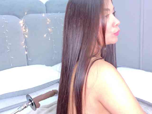 ZaharaFox2 Live Webcam on BongaCams