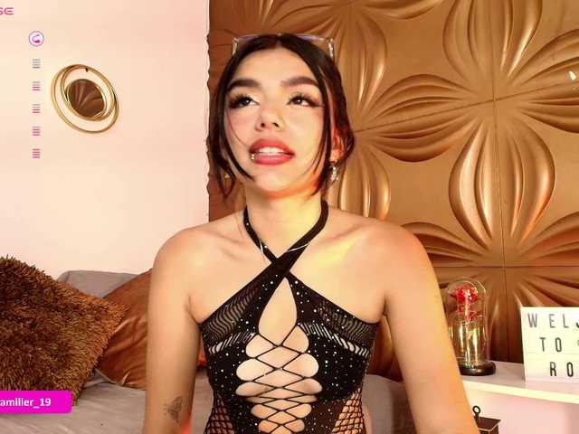 Paulinamiller live cam on BongaCams