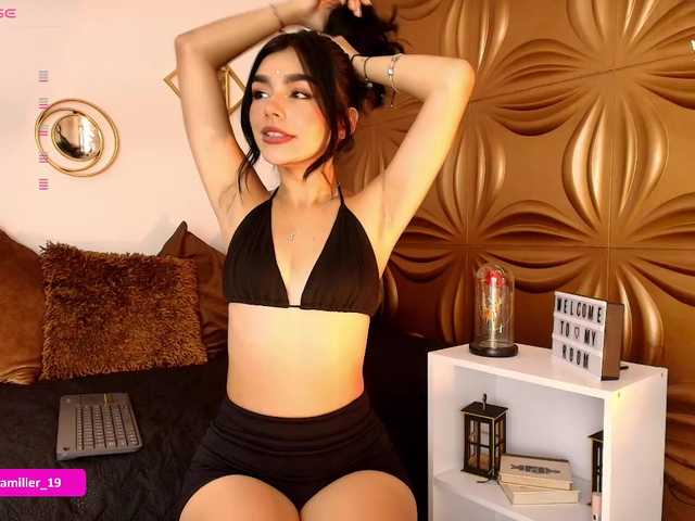 Paulinamiller live cam on BongaCams