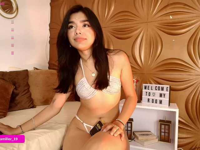 Paulinamiller live cam on BongaCams