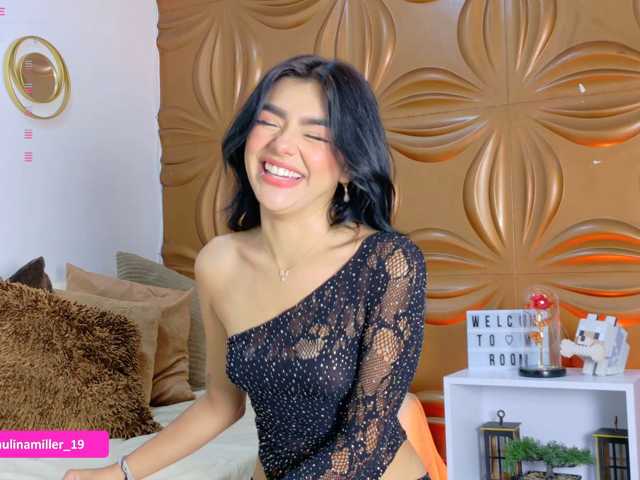 Paulinamiller live cam on BongaCams