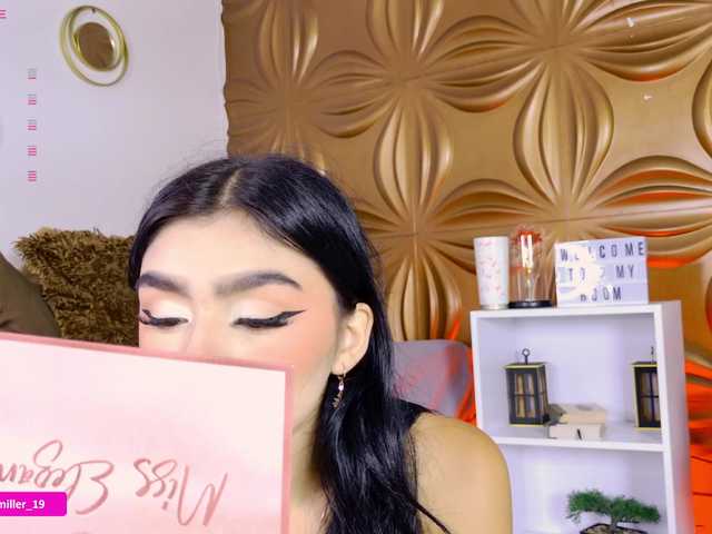 Paulinamiller live cam on BongaCams