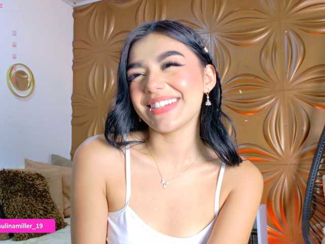 Paulinamiller live cam on BongaCams
