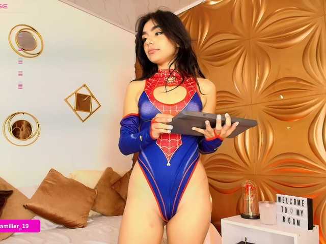 Paulinamiller live cam on BongaCams