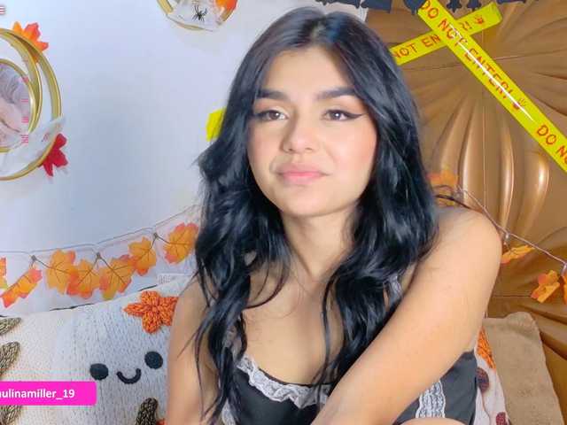 Paulinamiller live cam on BongaCams