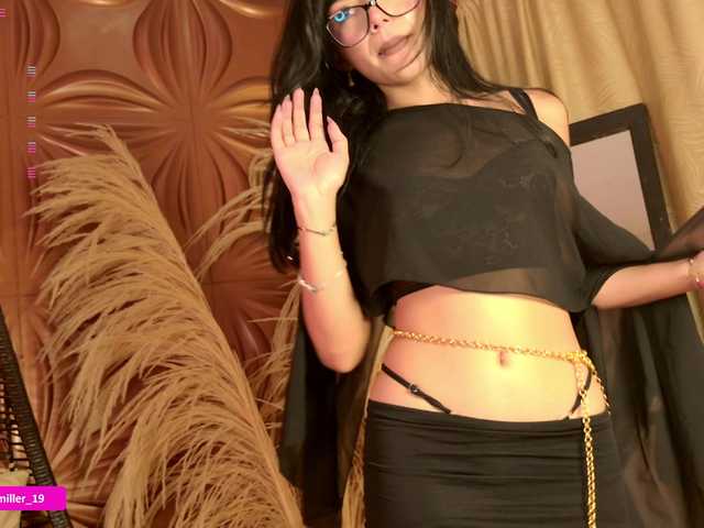 Paulinamiller live cam on BongaCams