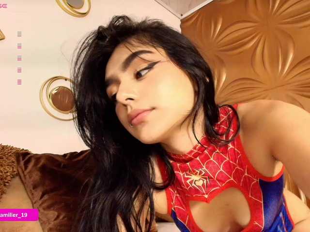 Paulinamiller live cam on BongaCams