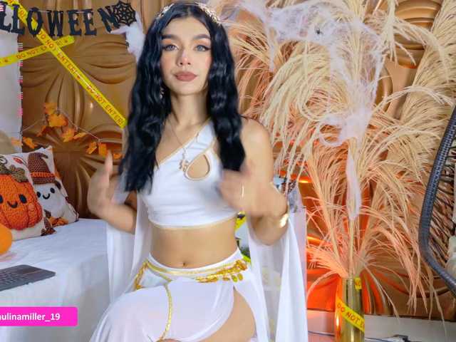 Paulinamiller live cam on BongaCams