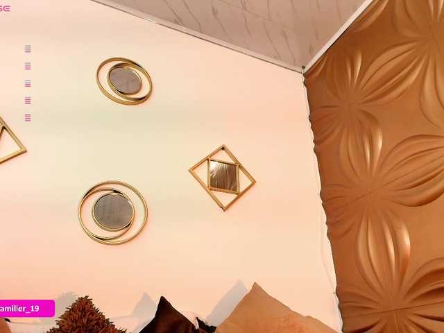 Paulinamiller live cam on BongaCams