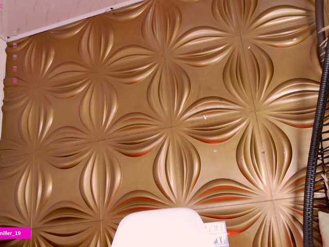 Paulinamiller live cam on BongaCams