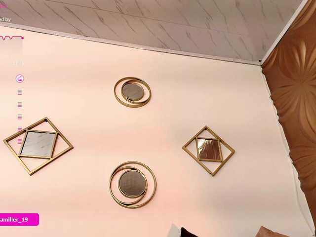 Paulinamiller live webcam show