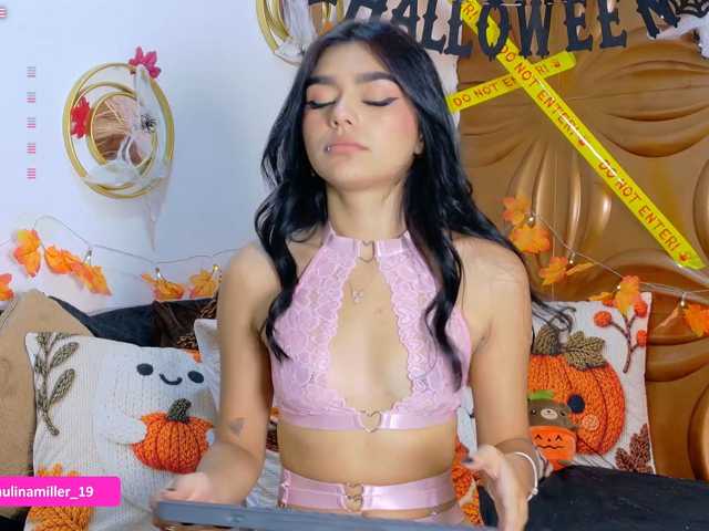 Paulinamiller live cam on BongaCams
