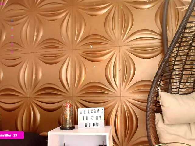 Paulinamiller live cam on BongaCams