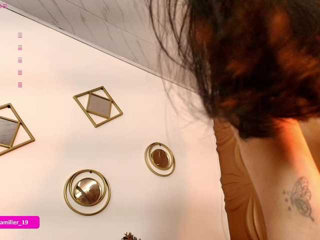 Paulinamiller live cam on BongaCams