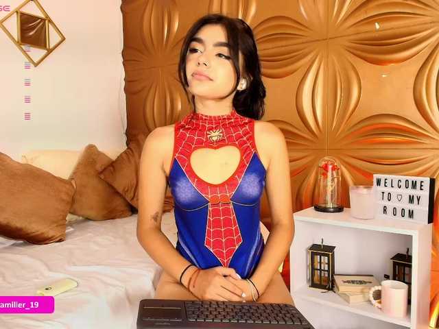 Paulinamiller live cam on BongaCams