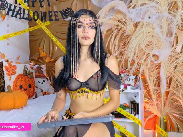 Paulinamiller live cam on BongaCams
