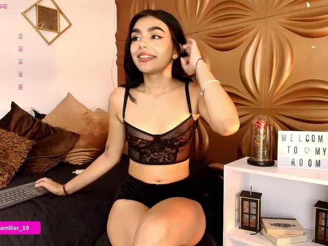 Paulinamiller live webcam show