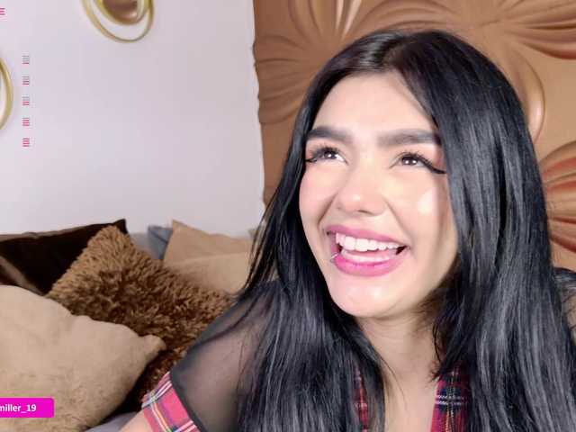 Paulinamiller live cam on BongaCams