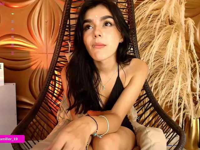 Paulinamiller live cam on BongaCams