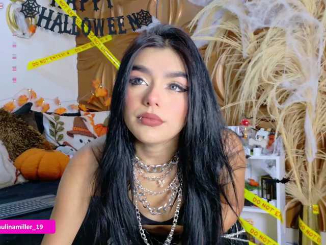 Paulinamiller live cam on BongaCams