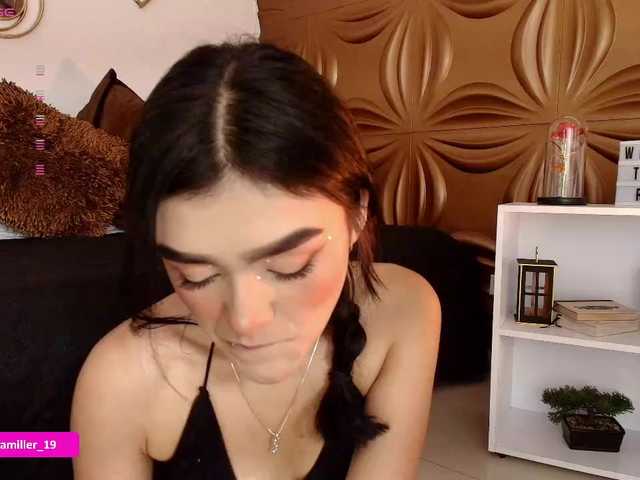 Paulinamiller live webcam show