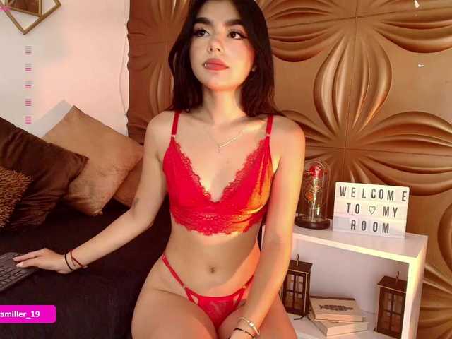 Paulinamiller live webcam show